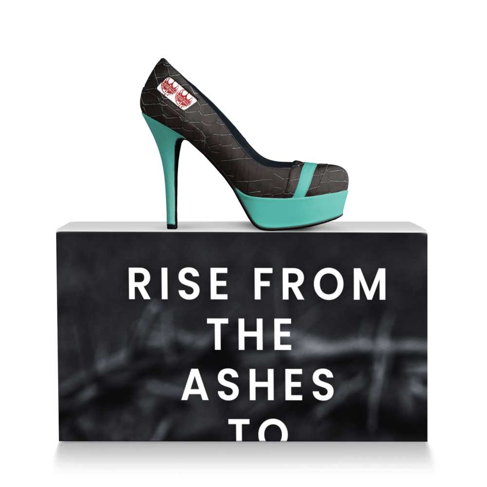 Beauty & Ashes Pump